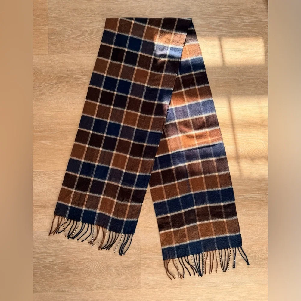 NWOT NEW 100% Scottish Cashmere Tartan Scarf Made in Scotland Unisex 70”